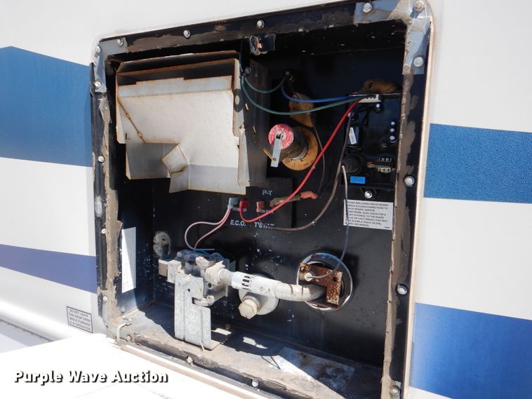 image for item GM9098 2001 Spartan Marlin  RV