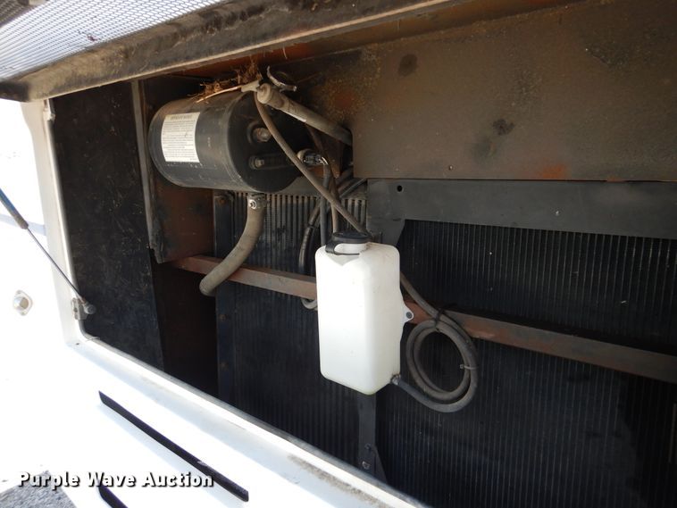 image for item GM9098 2001 Spartan Marlin  RV