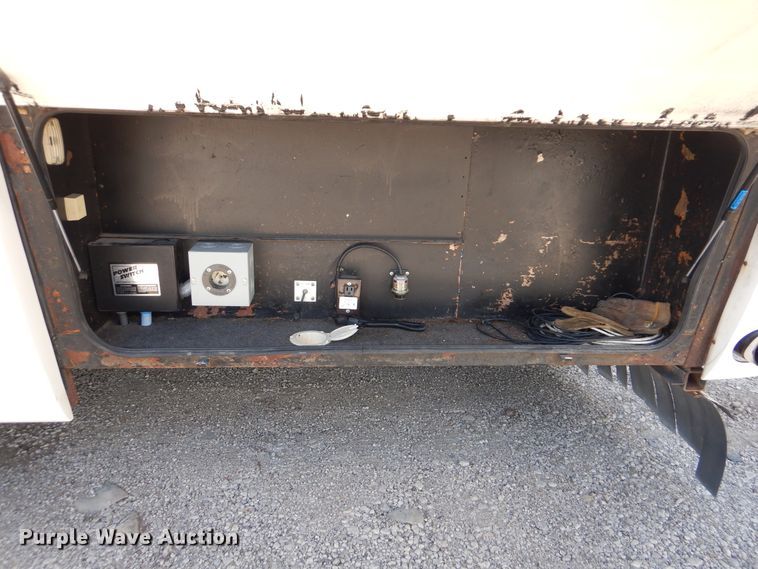 image for item GM9098 2001 Spartan Marlin  RV