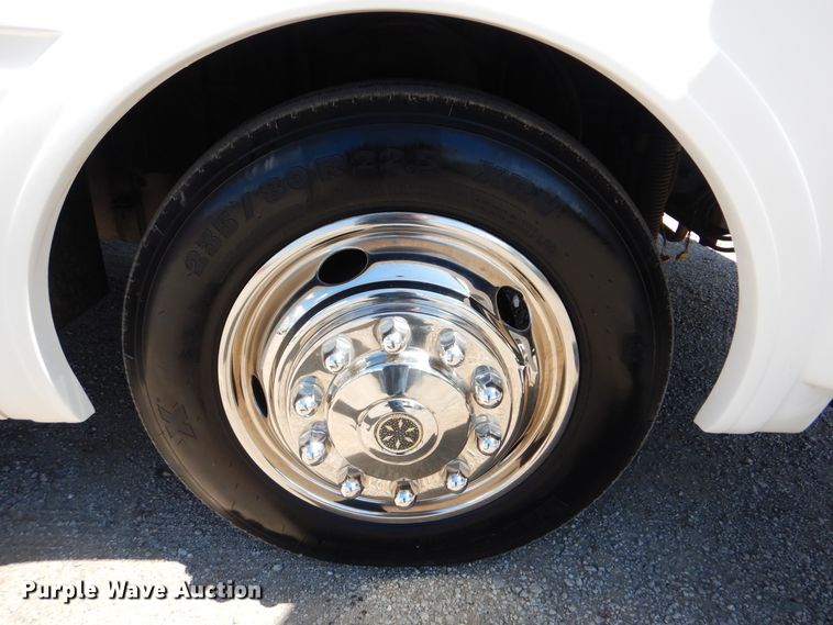 image for item GM9098 2001 Spartan Marlin  RV