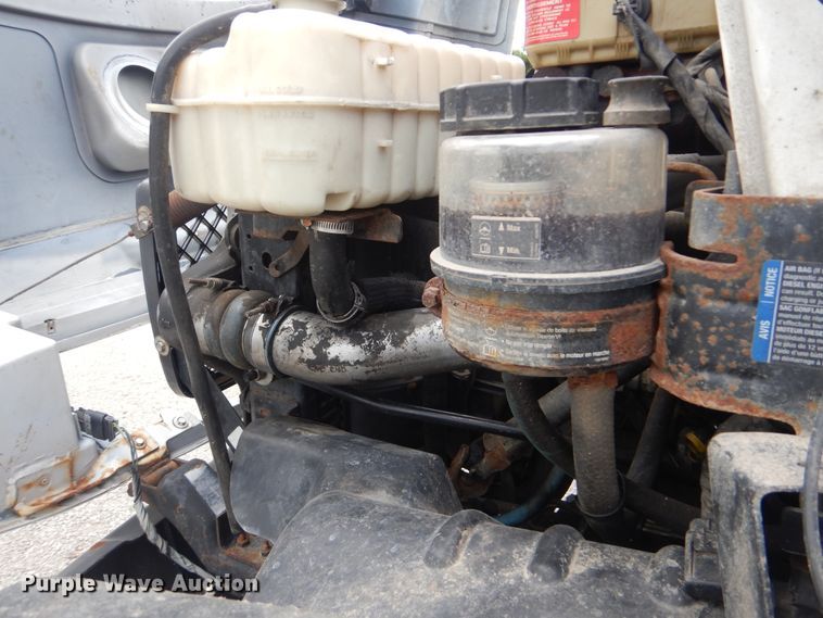 image for item GM9107 2008 GMC C5500  utility truck with crane