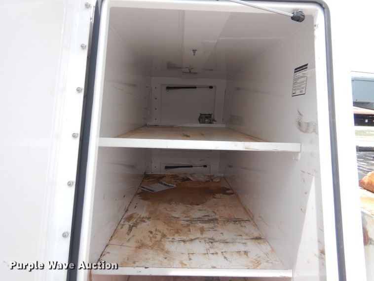 image for item GM9107 2008 GMC C5500  utility truck with crane