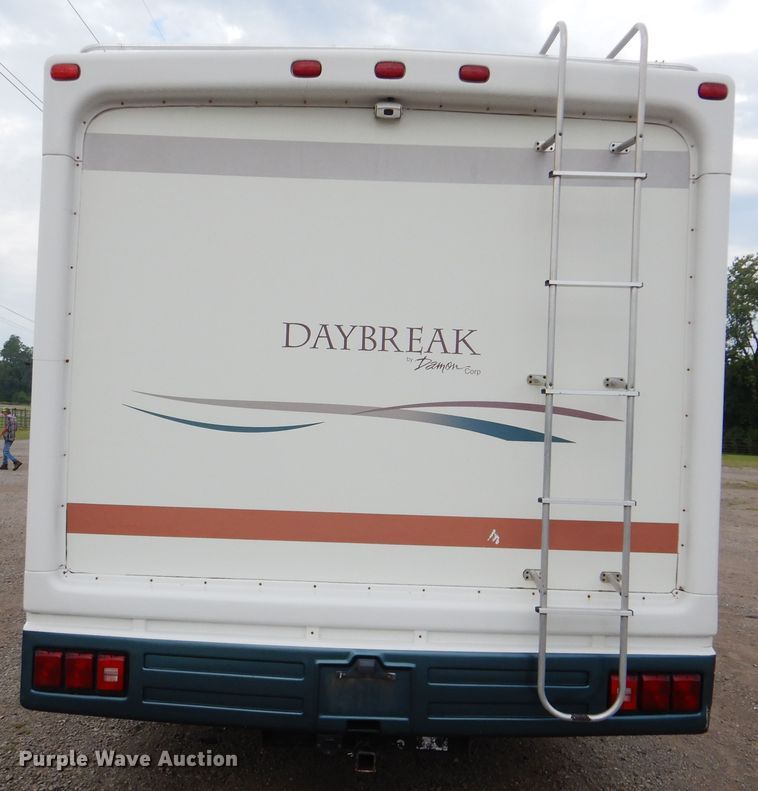 image for item GM9109 2002 Damon Daybreak  RV