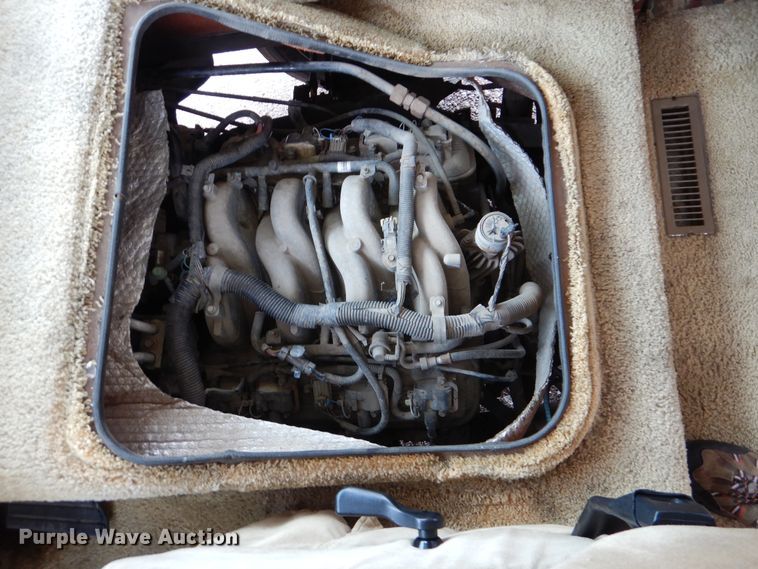 image for item GM9109 2002 Damon Daybreak  RV