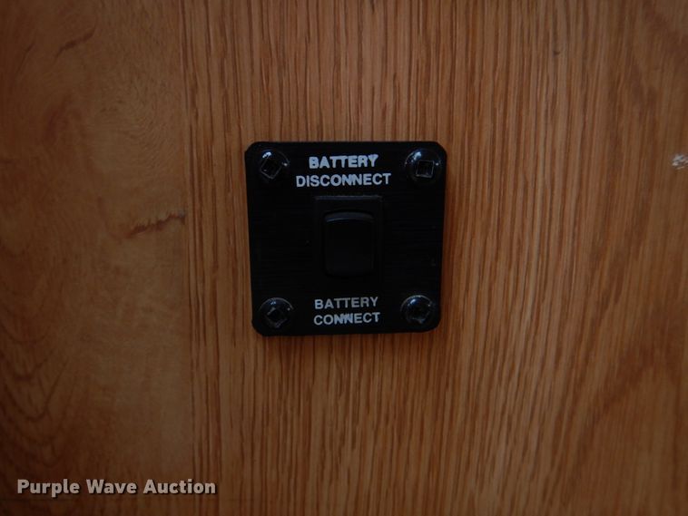 image for item GM9109 2002 Damon Daybreak  RV