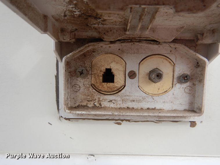 image for item GM9109 2002 Damon Daybreak  RV