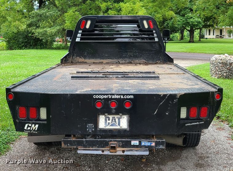 image for item GO9310 2011 Dodge Ram 5500  flatbed truck