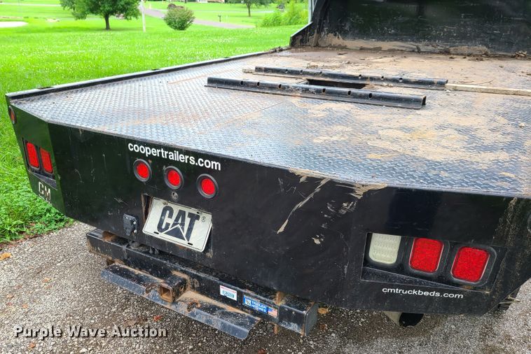 image for item GO9310 2011 Dodge Ram 5500  flatbed truck