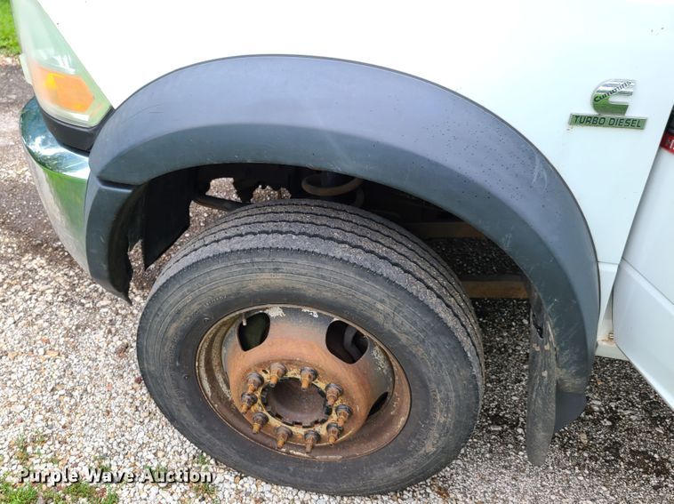 image for item GO9310 2011 Dodge Ram 5500  flatbed truck