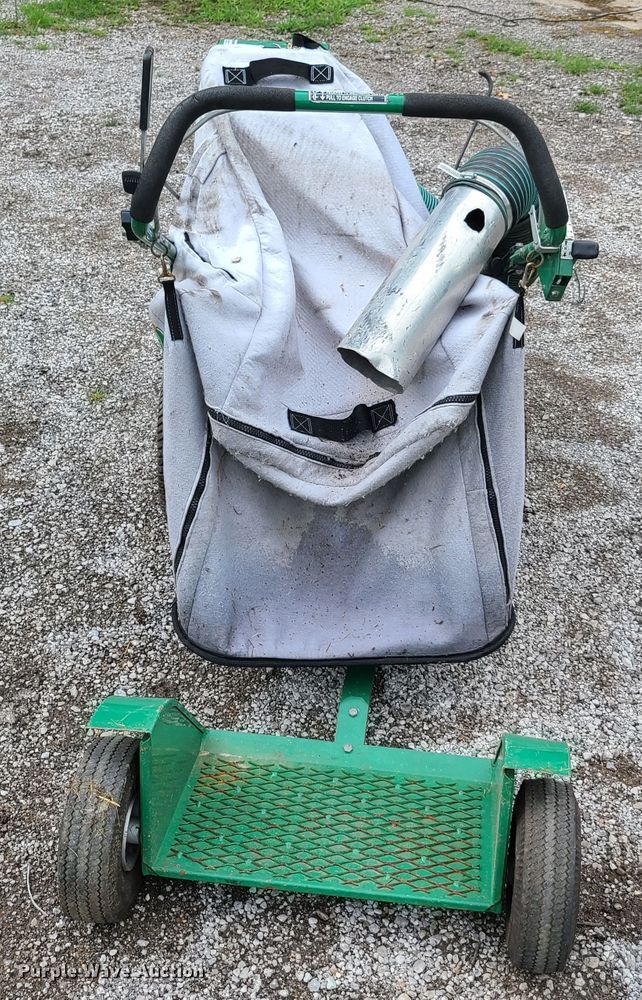 image for item GO9312 Billy Goat VQ1002SP leaf vacuum