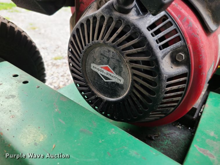 image for item GO9312 Billy Goat VQ1002SP leaf vacuum