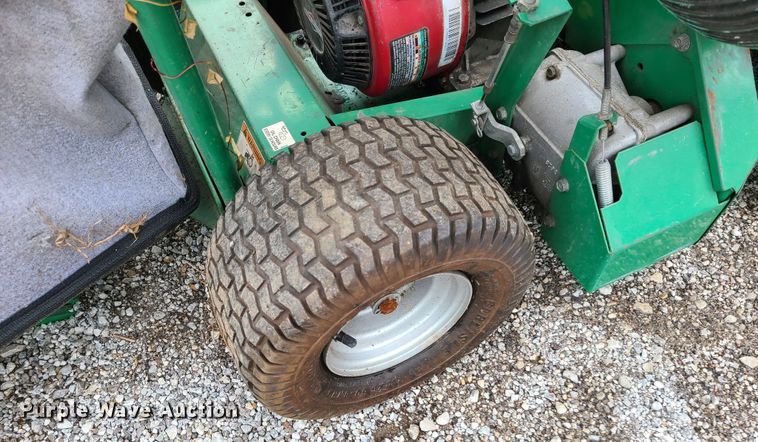 image for item GO9312 Billy Goat VQ1002SP leaf vacuum