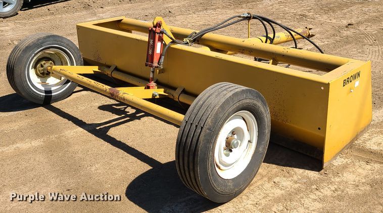 image for item GP9223 Brown scraper