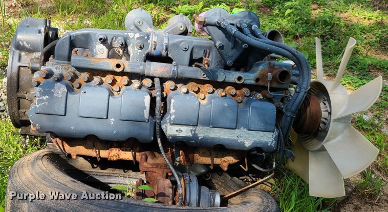 image for item GP9225 (2) six cylinder diesel engines