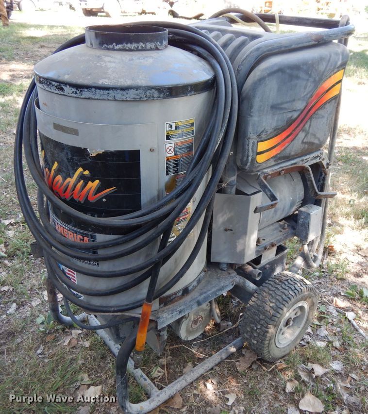 Aladdin 14423SS pressure washer in Tekamah, NE Item GQ9737 sold