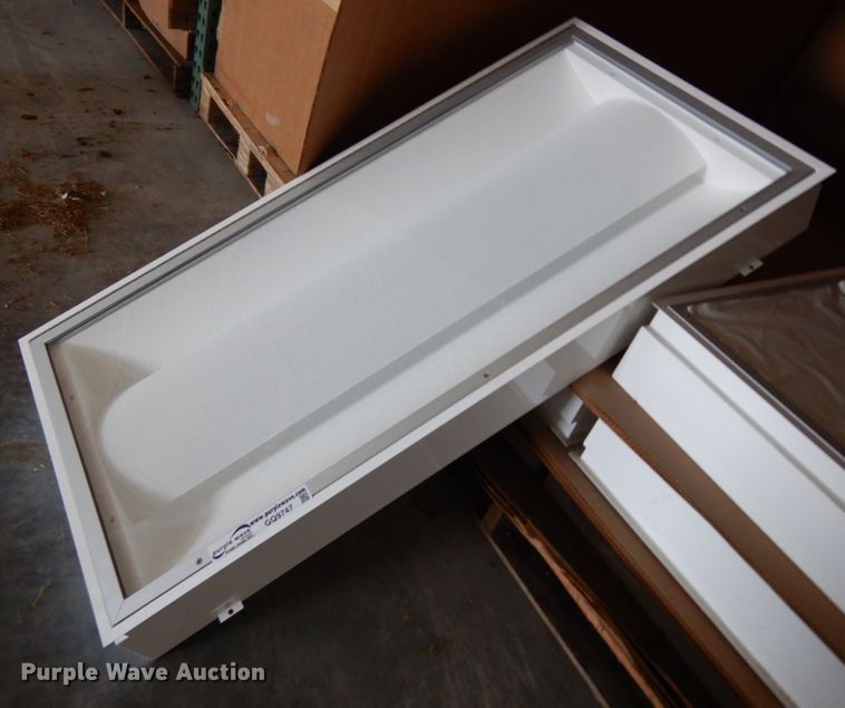 image for item GQ9747 (150) light fixtures