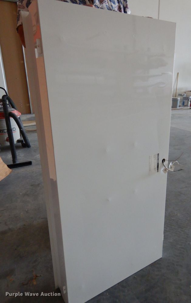 image for item GQ9747 (150) light fixtures