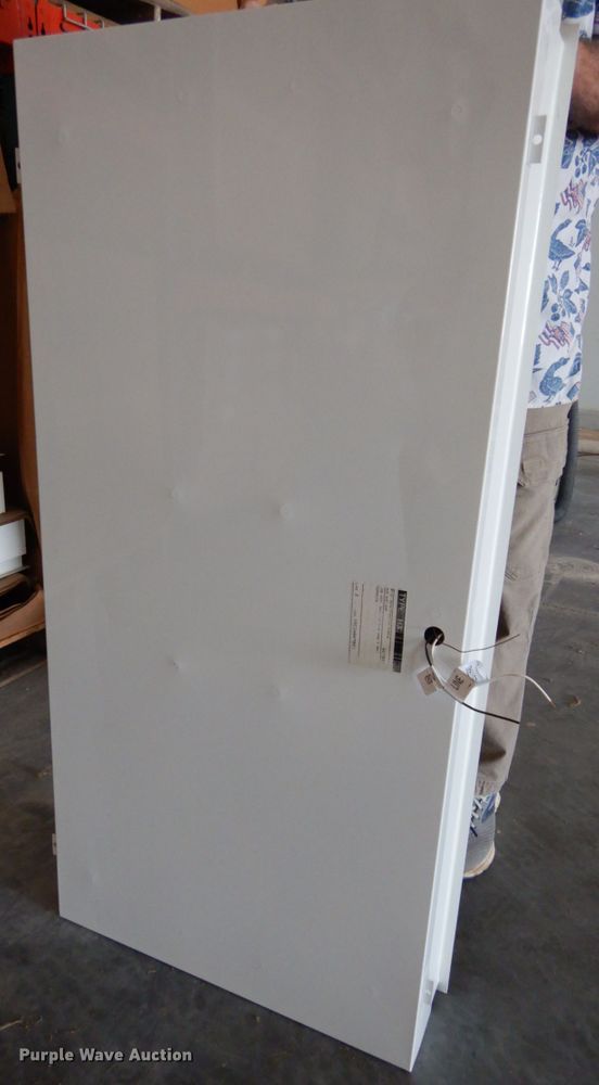 image for item GQ9747 (150) light fixtures