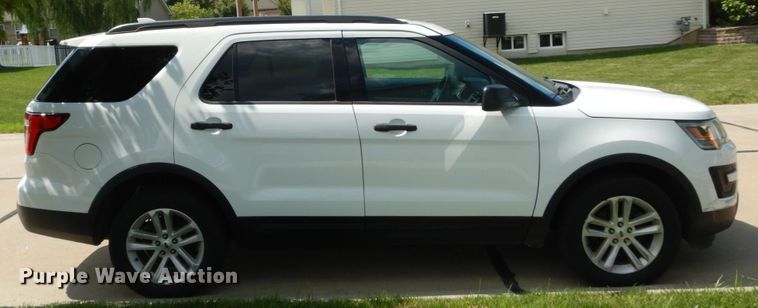 image for item GR9717 2016 Ford Explorer  SUV