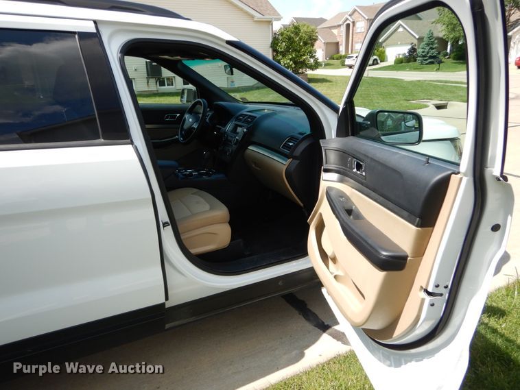 image for item GR9717 2016 Ford Explorer  SUV