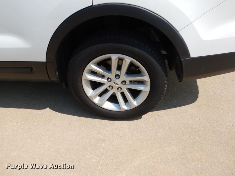 image for item GR9717 2016 Ford Explorer  SUV