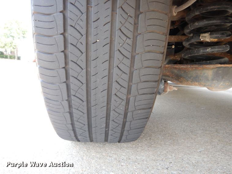 image for item GR9717 2016 Ford Explorer  SUV