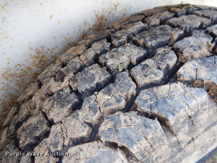 image for item GT9352 1987 Shop built enclosed cargo trailer