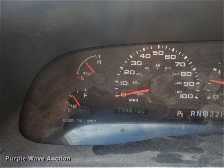 image for item GV9118 2004 Ford F550 Super Duty XL  utility truck