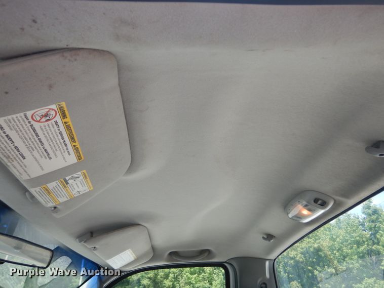 image for item GV9118 2004 Ford F550 Super Duty XL  utility truck