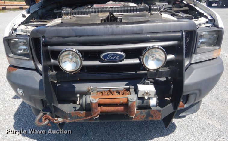 image for item GV9118 2004 Ford F550 Super Duty XL  utility truck