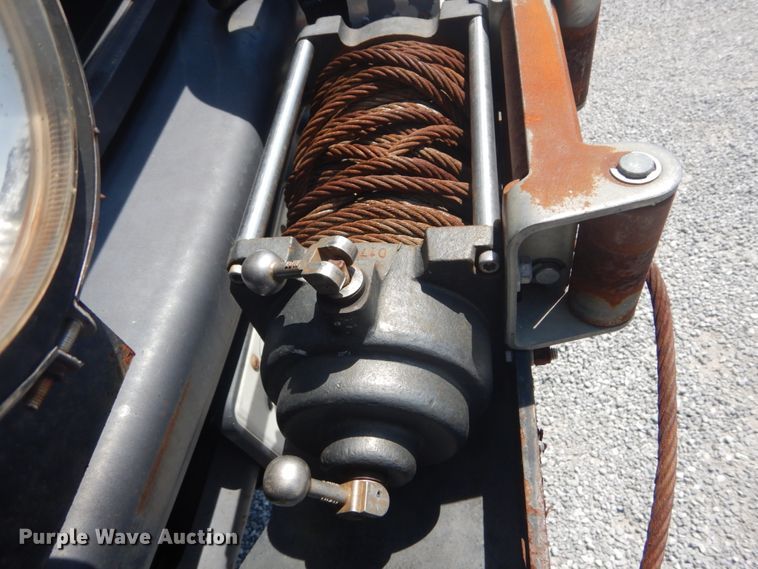 image for item GV9118 2004 Ford F550 Super Duty XL  utility truck