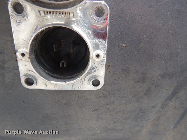 image for item GV9118 2004 Ford F550 Super Duty XL  utility truck