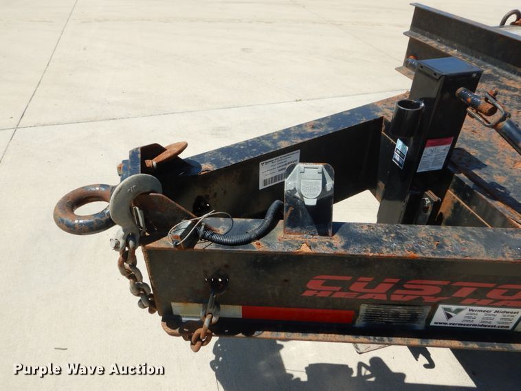 image for item GV9174 2014 Lucon equipment trailer