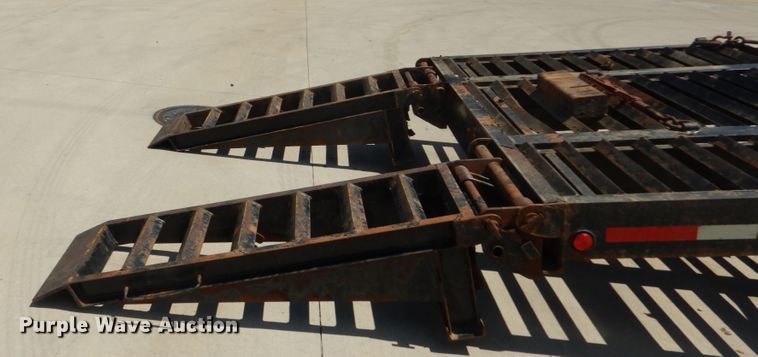 image for item GV9174 2014 Lucon equipment trailer