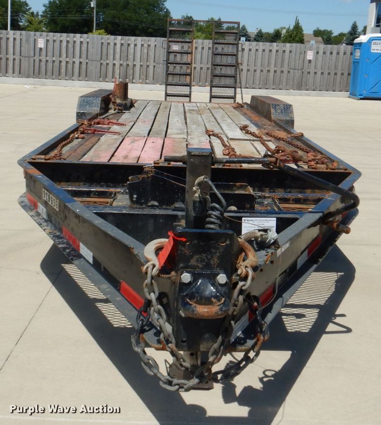 image for item GV9175 2015 Lucon equipment trailer