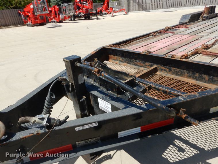 image for item GV9175 2015 Lucon equipment trailer