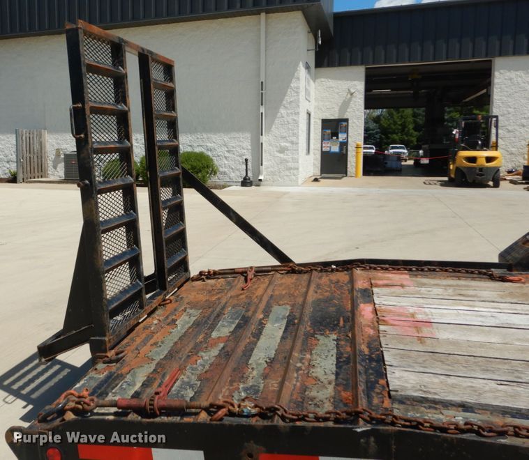 image for item GV9175 2015 Lucon equipment trailer