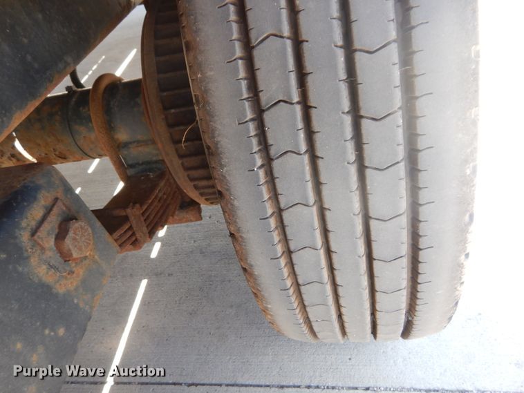 image for item GV9175 2015 Lucon equipment trailer