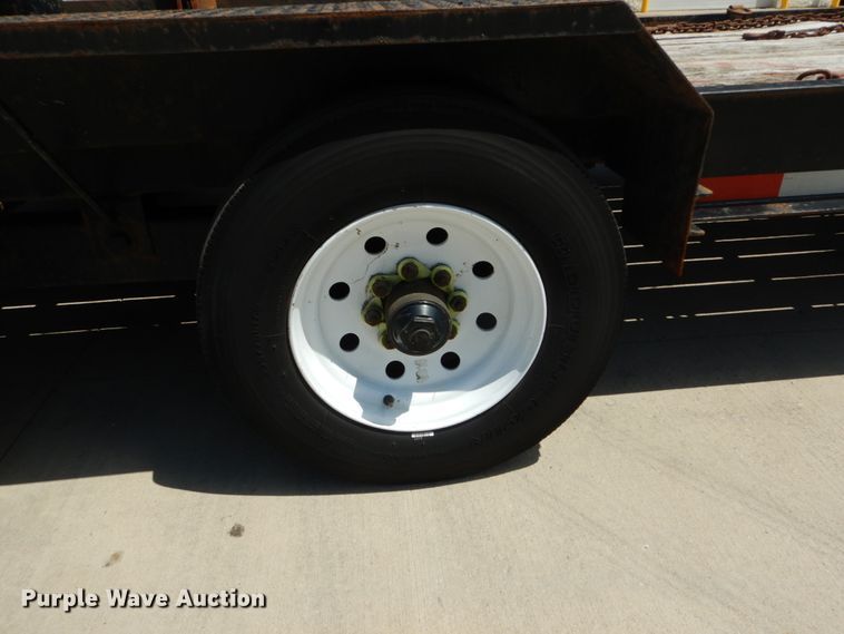 image for item GV9175 2015 Lucon equipment trailer
