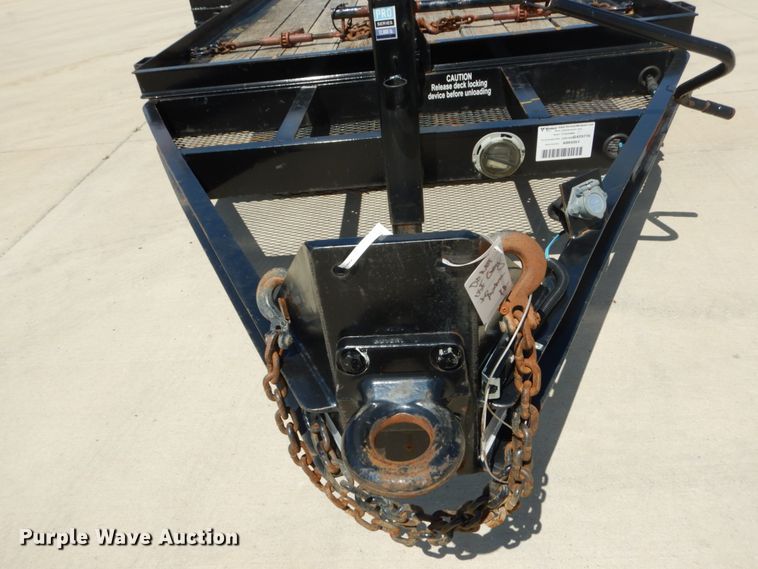 image for item GV9176 2014 Lucon tilt deck equipment trailer