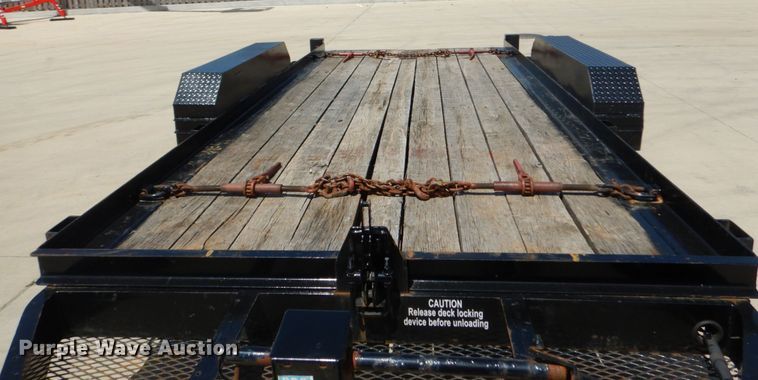 image for item GV9176 2014 Lucon tilt deck equipment trailer