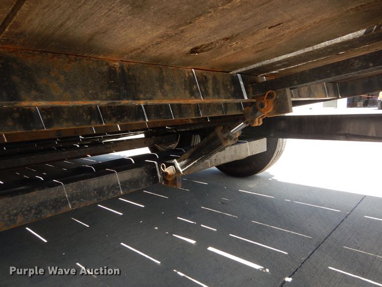 image for item GV9176 2014 Lucon tilt deck equipment trailer