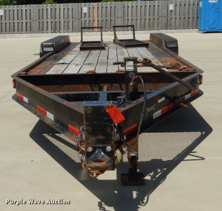 image for item GV9177 2016 Lucon equipment trailer