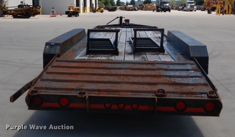 image for item GV9177 2016 Lucon equipment trailer