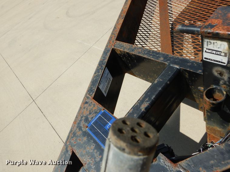 image for item GV9177 2016 Lucon equipment trailer