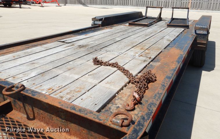 image for item GV9177 2016 Lucon equipment trailer