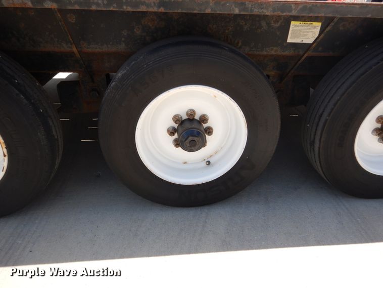 image for item GV9177 2016 Lucon equipment trailer