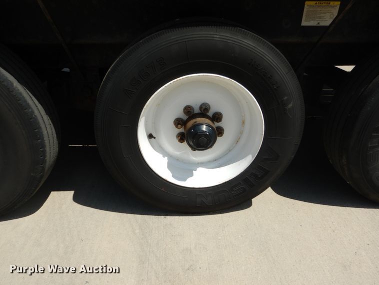 image for item GV9177 2016 Lucon equipment trailer