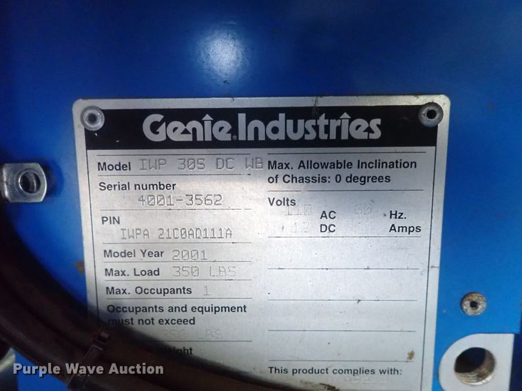 image for item GV9598 2001 Genie IWP-30S  vertical lift