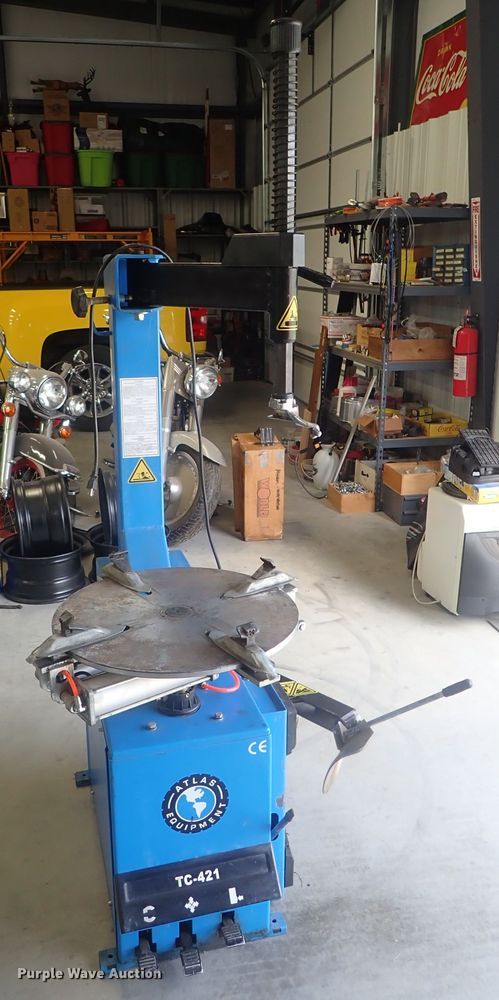 image for item GV9599 2007 Atlas TC-421 tire machine